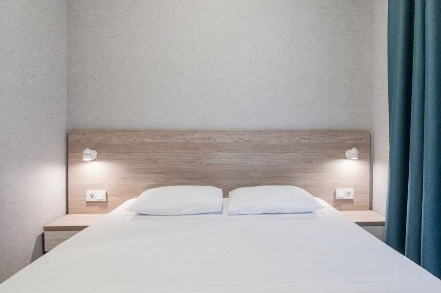 Фотографии номера Стандарт улучшеный в Гостинице Эллада Лазаревское