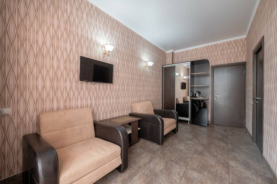 Фотографии номера Семейный в Гостинице Эллада Лазаревское